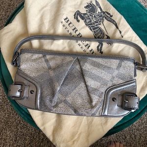 Burberry shoulder bag purse